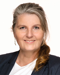 Prof. Dr. Kirstin Hebenbrock Prof. Dr. Kirstin Hebenbrock