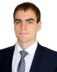 Dr. Eric Hutter Dr. Eric Hutter